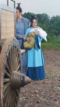 这两位演员认识吗