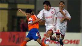 因无球可踢离开中超，没想到留洋成了球星，被别国归化进国家队