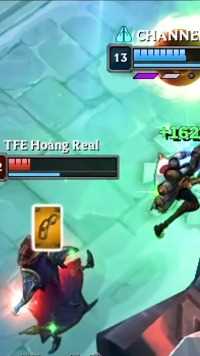 烬有什么错呢，只不过想中路对狙罢了！#英雄联盟 #LOL 