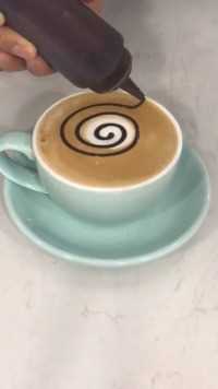 制作一杯摩卡咖啡的过程