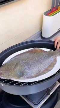 一个蒸鱼锅就能把花20买的鱼做成别人吃不起的样子#蒸鱼锅#厨房好物