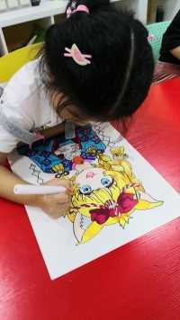 喜欢画画的孩子，总是沉浸在画里 #画画 #少儿美术 #共赏艺术