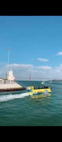 葡萄牙里斯本水陆两用观光巴士