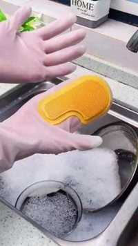 这个手套好用，洗碗洗鞋打扫卫生都不伤手，老公戴上它都爱做家务了