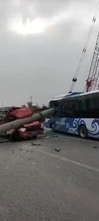 杭州凤起东路发生一起作业事故