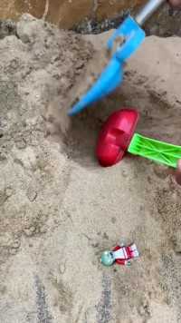#玩沙子 #大海与天气的故事 #小僵尸