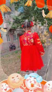 元宵節快樂🏮！今日小寶貝到學校參加「中華文化日—虎虎生威慶新春」以為今年因疫情取消，沒有買新衣服，就穿去年的😂。