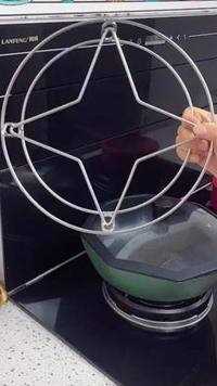 家里的锅乱放的，一定要入手这个#不锈钢锅架，大锅小锅都能放置#厨房好物