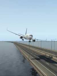 跨海大桥上飞机着陆， 在发动机失效的情况下成功着陆跨海大桥上面#飞机