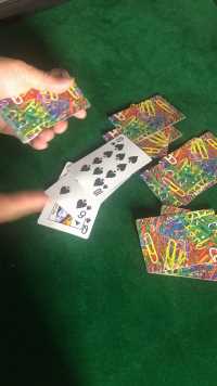 魔术洗牌表演
