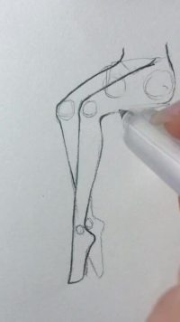发库存。腿腿#绘画教程
